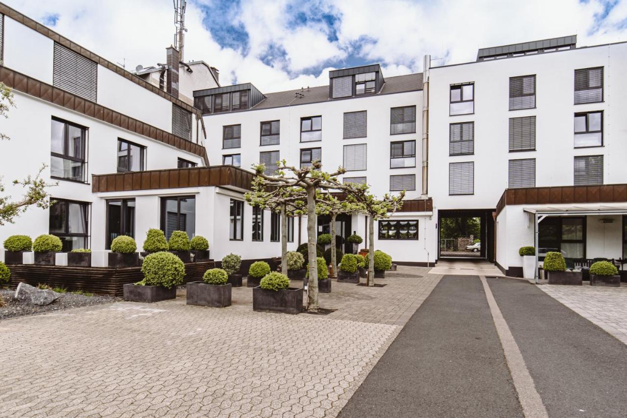&Repeat Koeln Airport Hotel Exterior foto